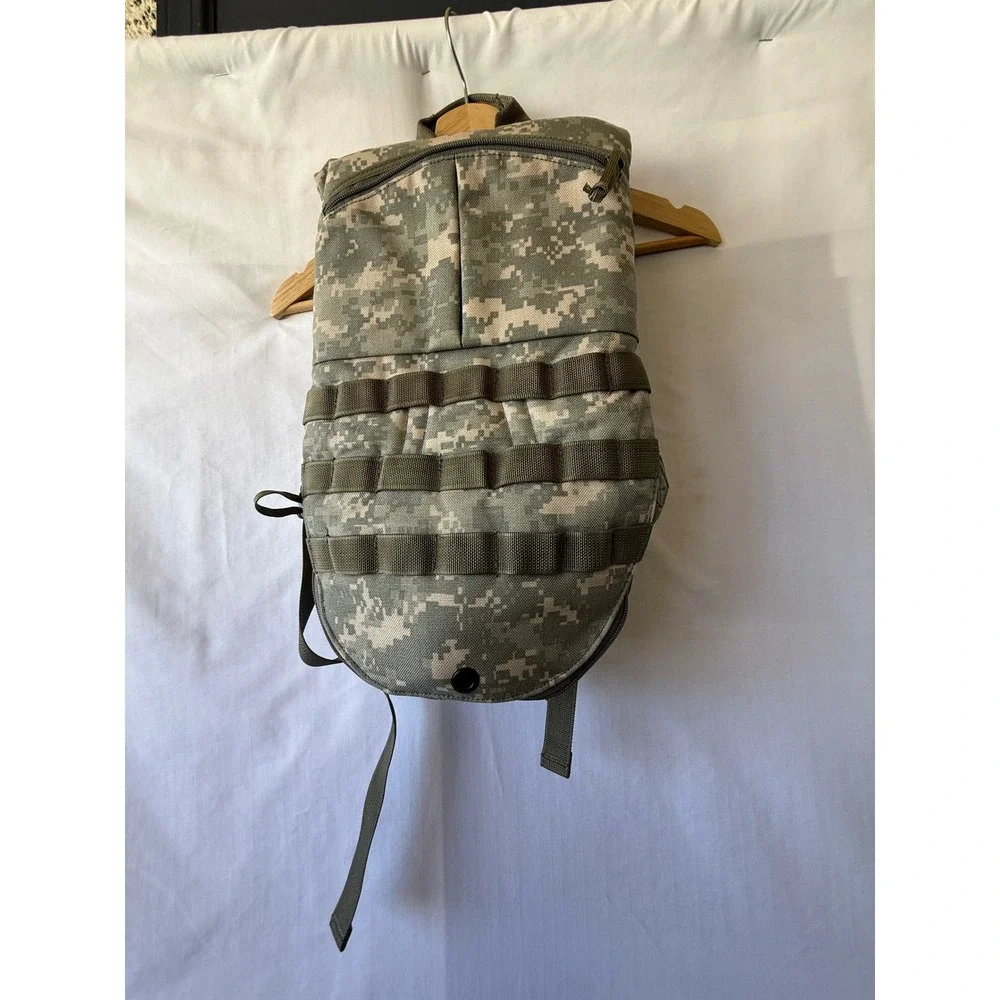 Skilcraft Hydramax Hydration Backpack Digital ACU Camo‎ Tactical Bladder Pack